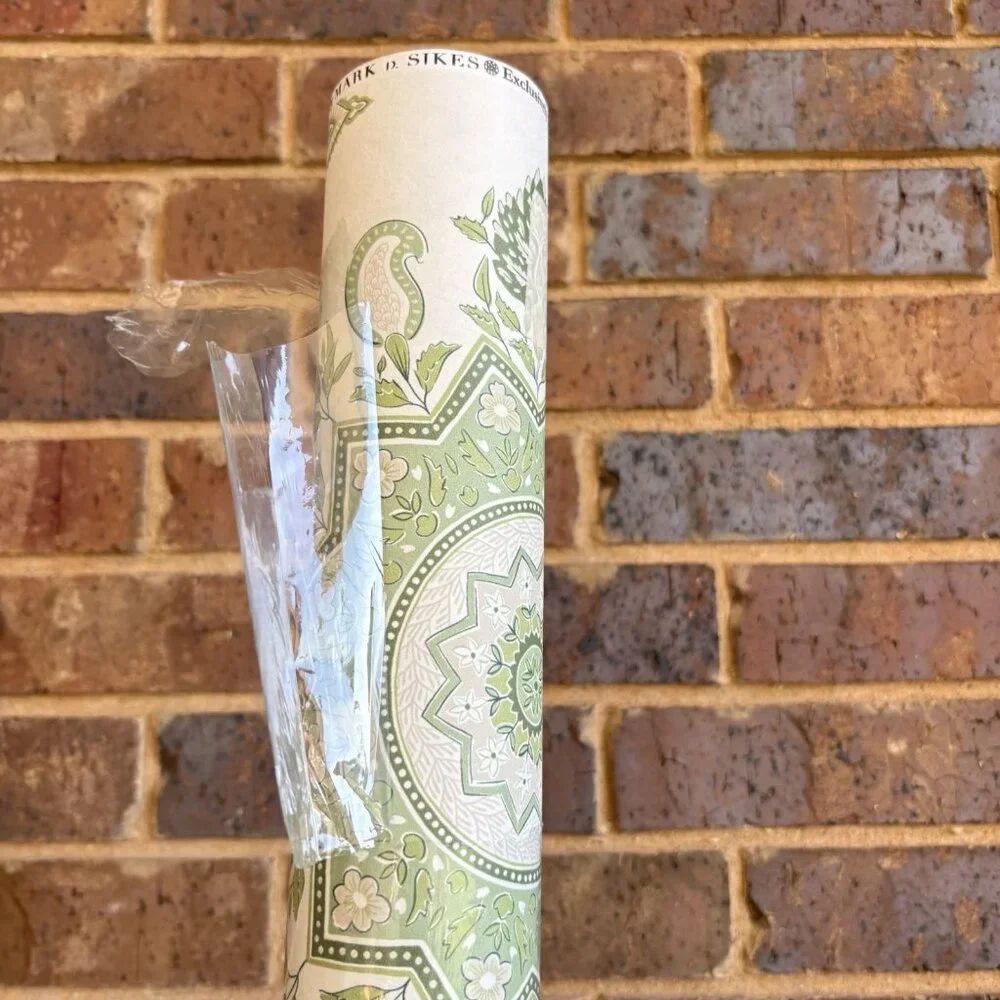 Mark D. Sikes Montecito Medallion Leaf Green Wallpaper 10 Yds New Open Box